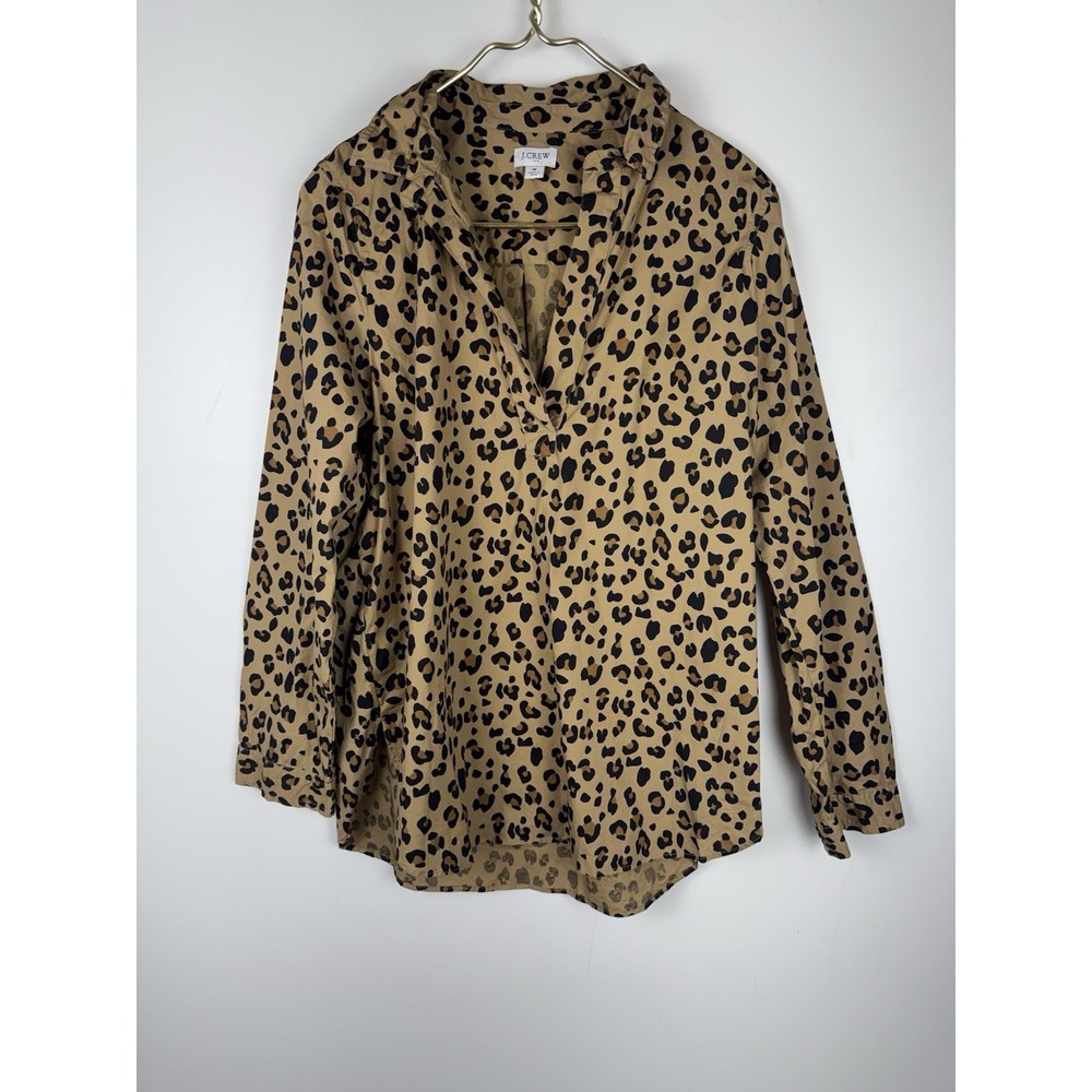 ⁠J Crew Leopard Print Popover Shirt Sz M Brown Tan Animal Preppy Tunic Blouse
